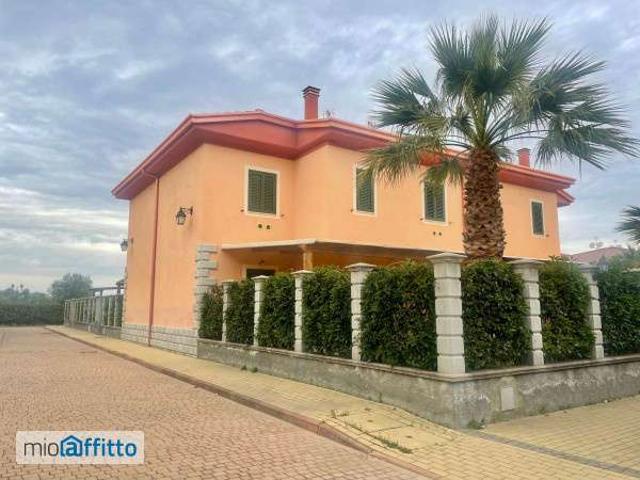 Villa Indipendente in affitto a Corigliano-Rossano, Calabria