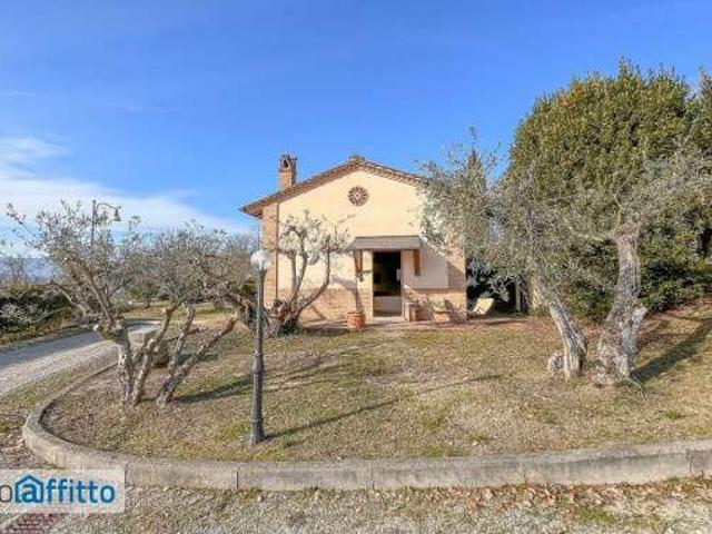Villa Indipendente in affitto a Agello, Magione
