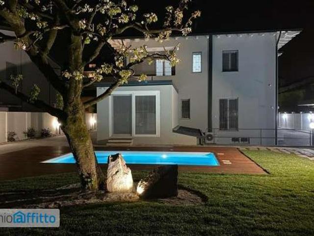 Villa Indipendente in affitto a Oltrestazione, Legnano