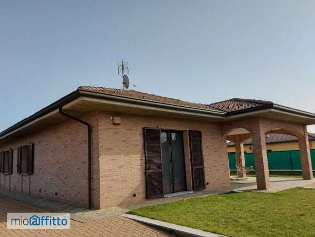Villa Indipendente in affitto a Alessandria, Litta Parodi