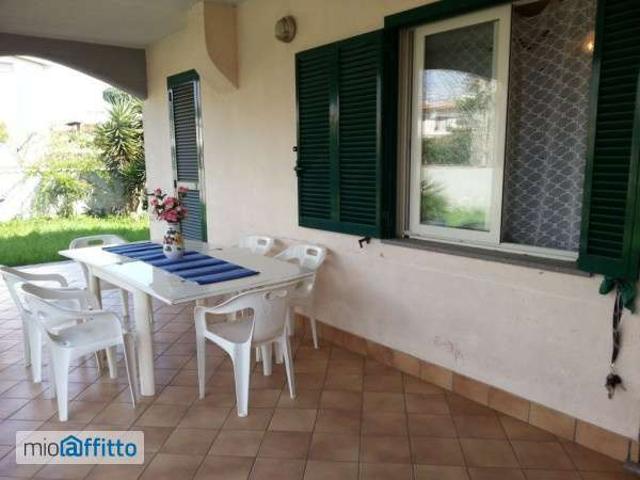 Villa Indipendente in affitto a Anzio