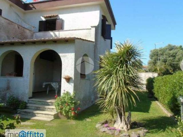 Villa Indipendente in affitto a Lupetta, Roma Capitale