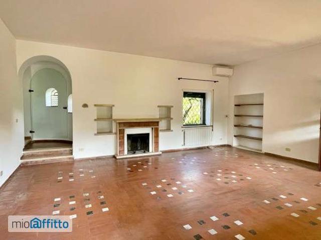 Villa Indipendente in affitto a Ardeatino, Roma Capitale