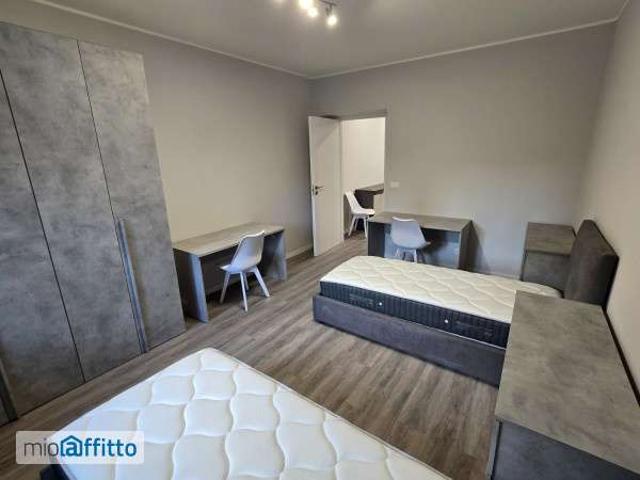 Villa Indipendente in affitto a Circoscrizione 6, Piemonte