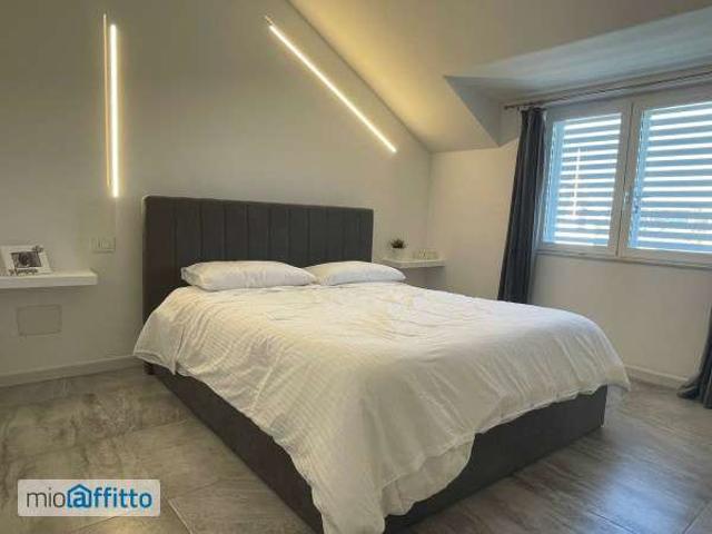 Villa Indipendente in affitto a Bagnara, Castel Volturno