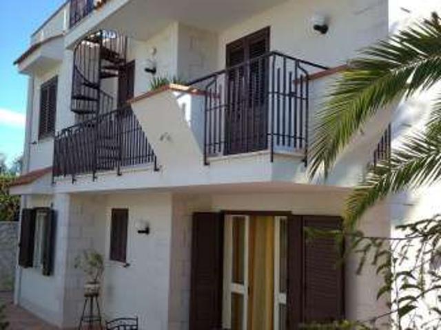 Villa Indipendente in affitto a Puglia, Barletta-andria-trani