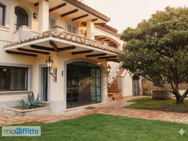 Villa Indipendente in affitto a Roma Capitale, Lazio