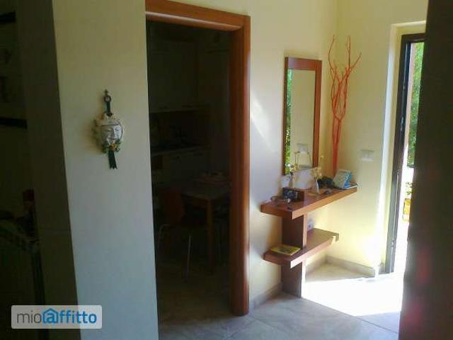 Villa Indipendente in affitto a Colle Forche, Cappelle sul Tavo