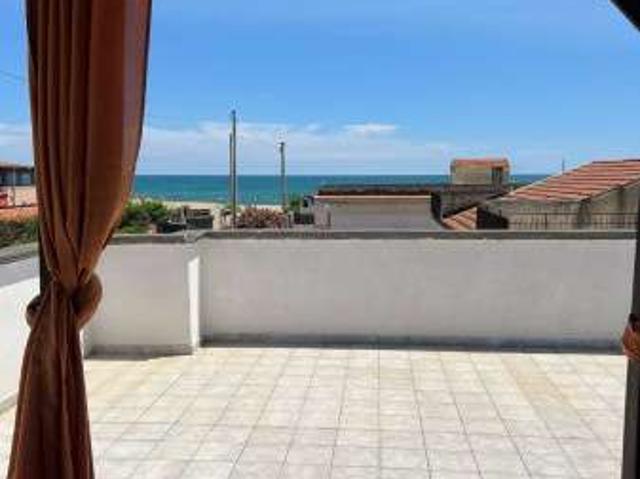Villa Indipendente in affitto a San Giorgio-Librino-San Giuseppe la Rena-Zia Lisa-Villaggio Sant'Agata, Catania