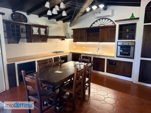 Villa Indipendente in affitto a Massannunziata, Mascalucia