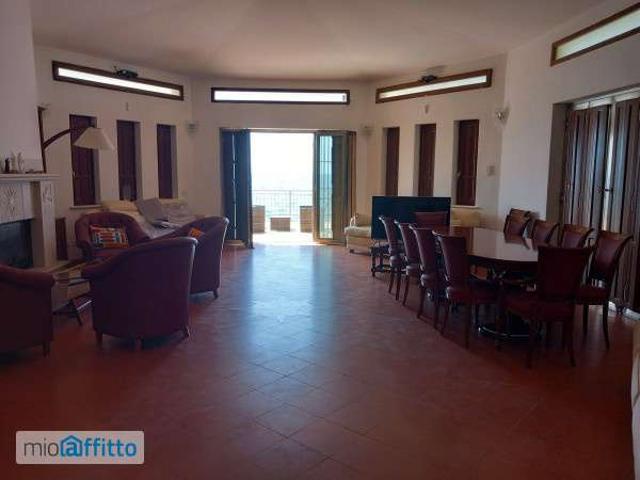 Villa Indipendente in affitto a Roma Capitale, Lazio