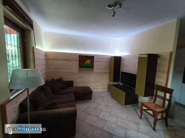 Villa Indipendente in affitto a Merlin, Chatillon