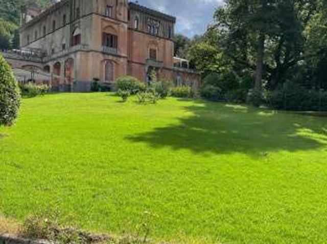 Villa Indipendente in affitto a Piano Di Sorrento, Campania