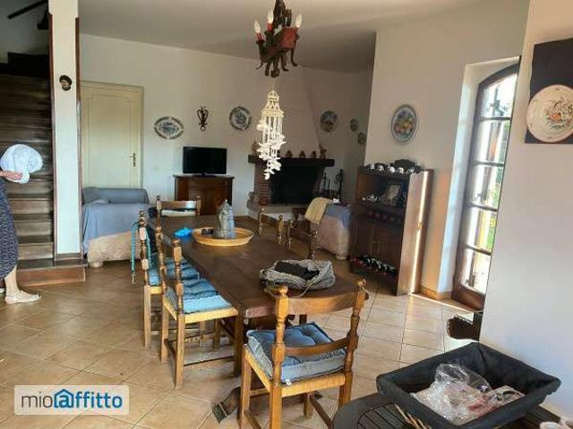 Villa Indipendente in affitto a Terracina, Lazio