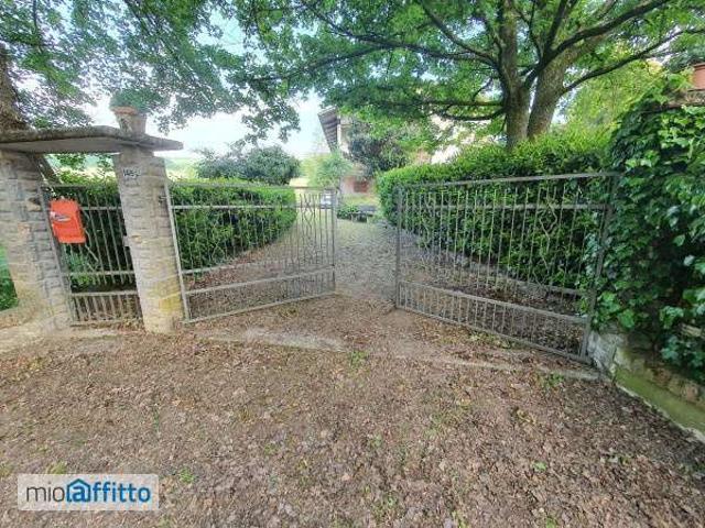 Villa Indipendente in affitto a Gaiano, Collecchio