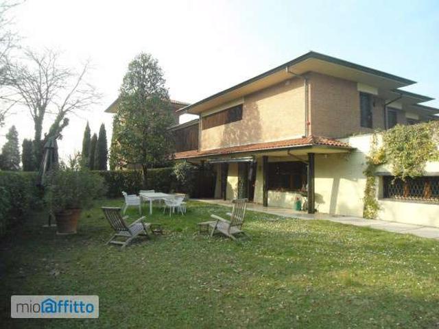 Villa Indipendente in affitto a Monte Donato, Bologna