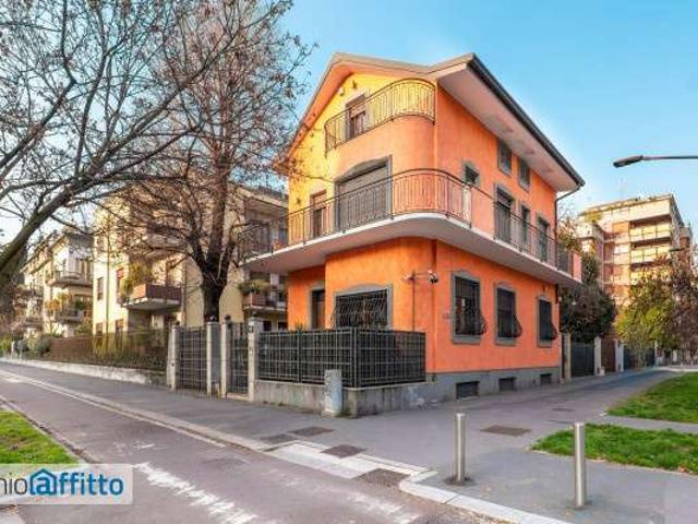 Villa Indipendente in affitto a Municipio 8 di Milano, Milano
