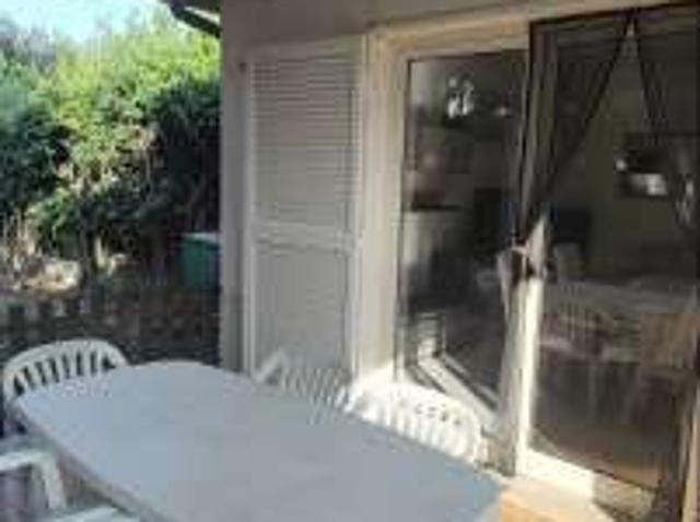 Villa Indipendente in affitto a Fregene, Roma Capitale