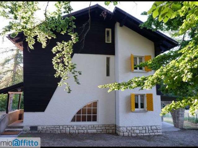Villa Indipendente in affitto a Magnifica Comunità degli Altipiani Cimbri, Folgaria