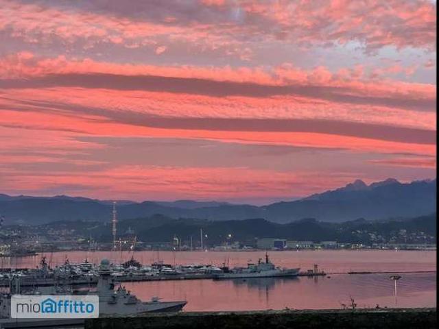 Villa Indipendente in affitto a Fabiano Alto, La Spezia
