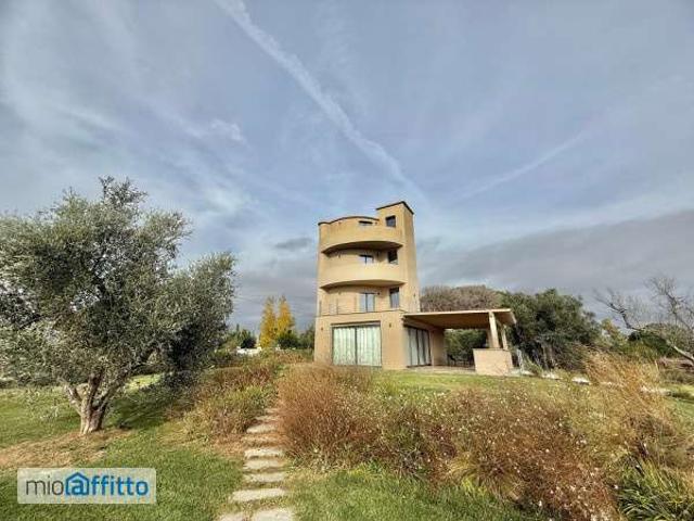 Villa Indipendente in affitto a Montalto Di Castro, Lazio