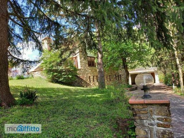 Villa Indipendente in affitto a Montese, Reggio Emilia