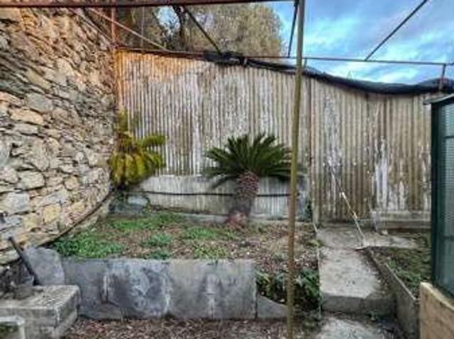 Villa Indipendente in affitto a Levante, Serra Riccò