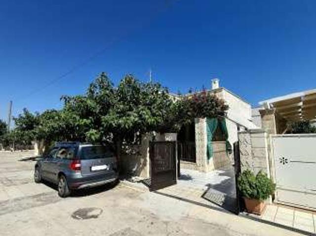 Villa Indipendente in affitto a Villanova di Ostuni, Puglia