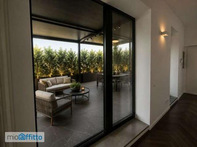 Villa Indipendente in affitto a Municipio 6, Milano