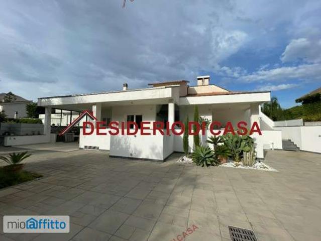 Villa Indipendente in affitto a VII Circoscrizione, Palermo