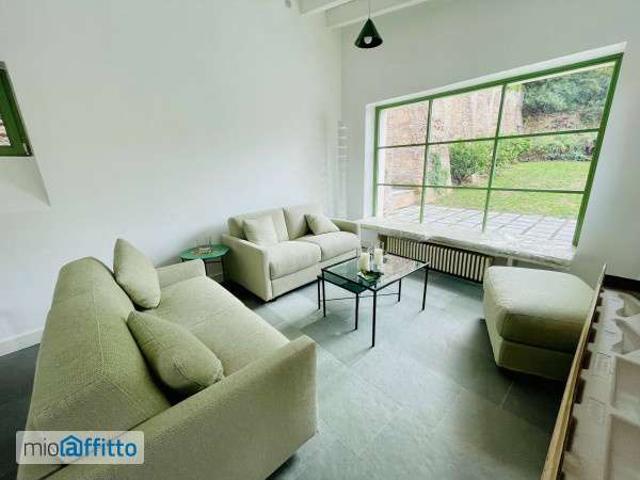 Villa Indipendente in affitto a Municipio Roma II, Roma Capitale
