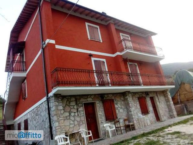 Villa Indipendente in affitto a Cascia, Umbria
