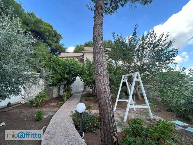Villa Indipendente in affitto a Puglia, Taranto