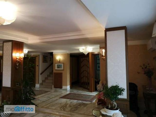 Villa Indipendente in affitto a Salerno, Campania