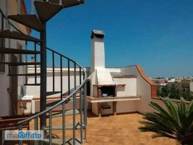 Villa Indipendente in affitto a Puglia, Brindisi
