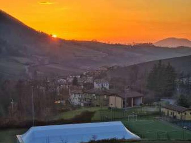 Villa Indipendente in affitto a Val Di Nizza, Lombardia
