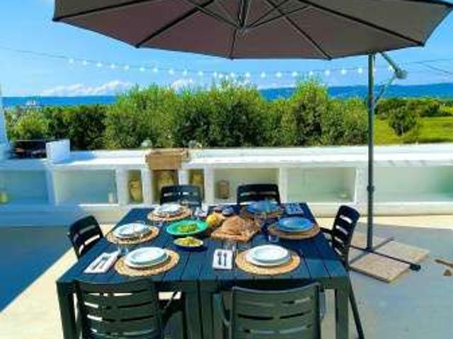 Villa Indipendente in affitto a Savelletri, Puglia