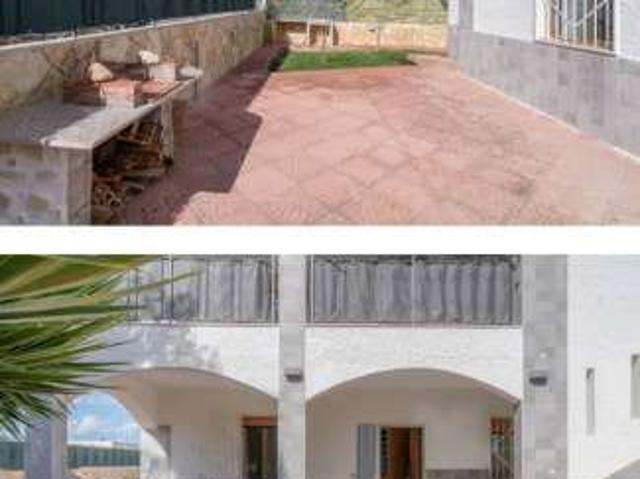 Villa Indipendente in affitto a Arenella, Siracusa