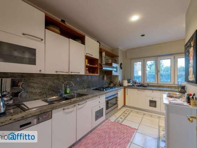 Villa Indipendente in affitto a Astroni, Pianura
