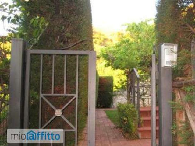 Villa Indipendente in affitto a Calabria, Cosenza