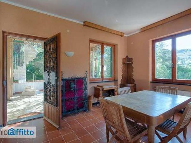 Villa Indipendente in affitto a Gandoglia, Noli