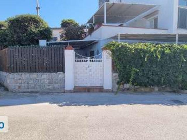 Villa Indipendente in affitto a VII Circoscrizione, Palermo