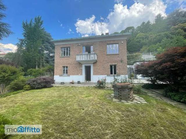 Villa Indipendente in affitto a Circoscrizione 8, Piemonte