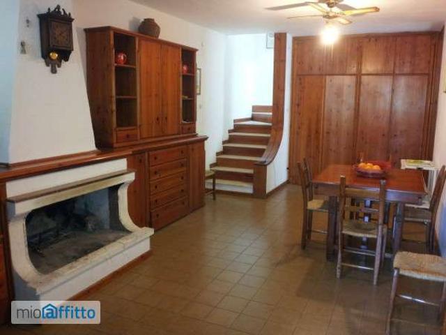 Villa Indipendente in affitto a Maracalagonis, Sardigna/Sardegna