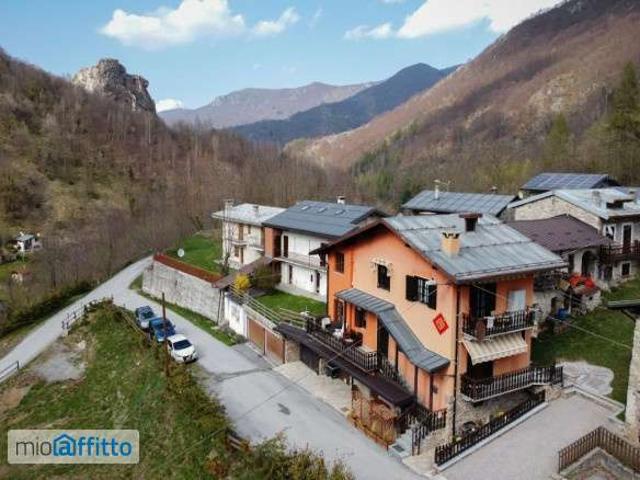 Villa Indipendente in affitto a Tetto Garaud, Vernante