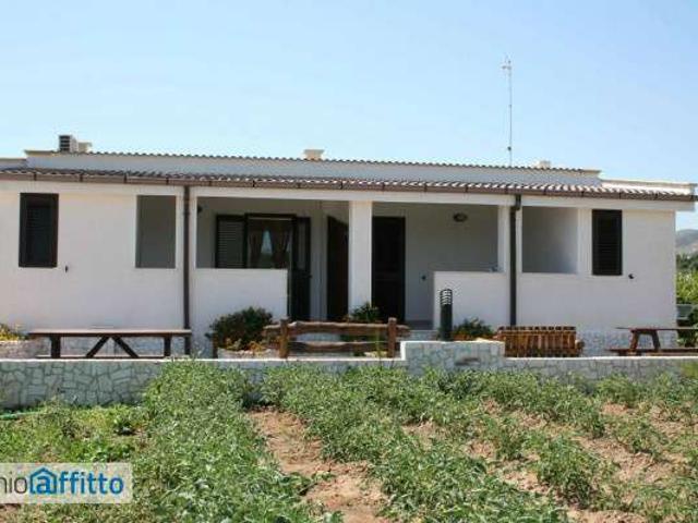 Villa Indipendente in affitto a Puglia, Foggia