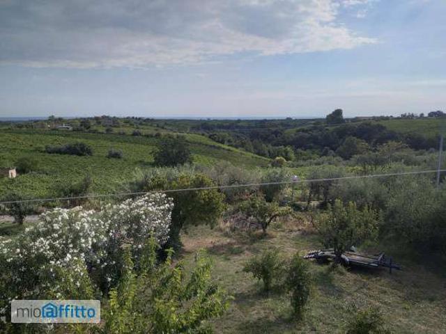Villa Indipendente in affitto a Crecchio, Abruzzo