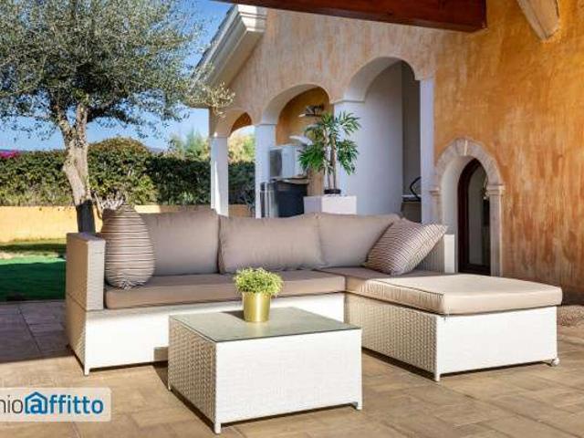 Villa Indipendente in affitto a Quartu Sant'elena, Sardigna/Sardegna