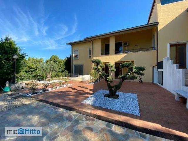 Villa Indipendente in affitto a Vicenza, Veneto