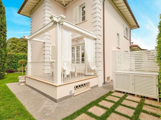 Villa Indipendente in affitto a Tonfano, Toscana